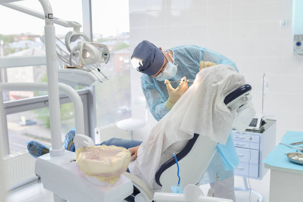 Best Emergency Dental Extractions in Almedia, PA